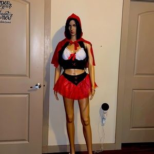 JUST IN TIME FOR HALLOWEEN. LITTLE RED RIDING HOOD COSTUME🧟‍♀️